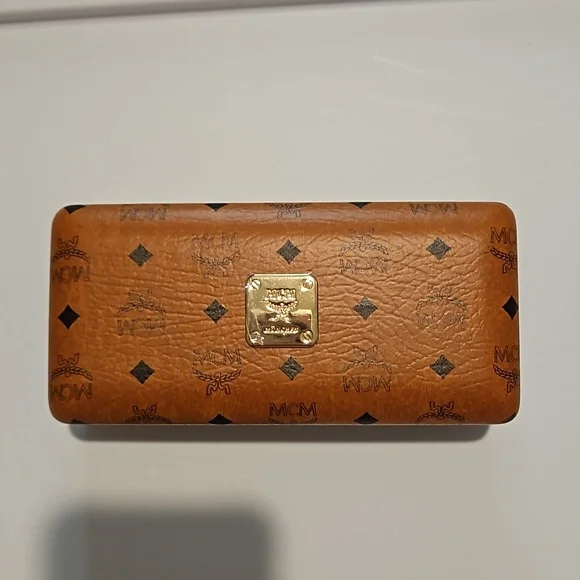 NWT MCM725S 52-20-140 grey sunglasses with hard case and cleaning cloth - Picture 11 of 15